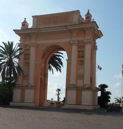 Casa Mariuccia A Due Passi Dal Mare Daire Finale Ligure Dış mekan fotoğraf