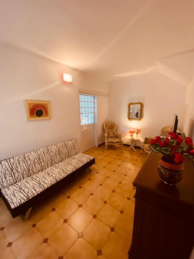 Casa Mariuccia A Due Passi Dal Mare Daire Finale Ligure Dış mekan fotoğraf