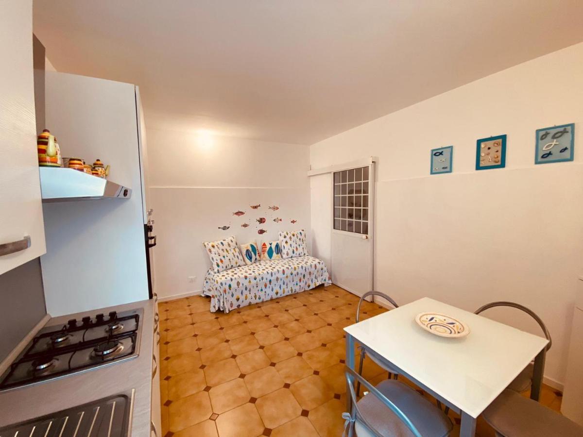 Casa Mariuccia A Due Passi Dal Mare Daire Finale Ligure Dış mekan fotoğraf
