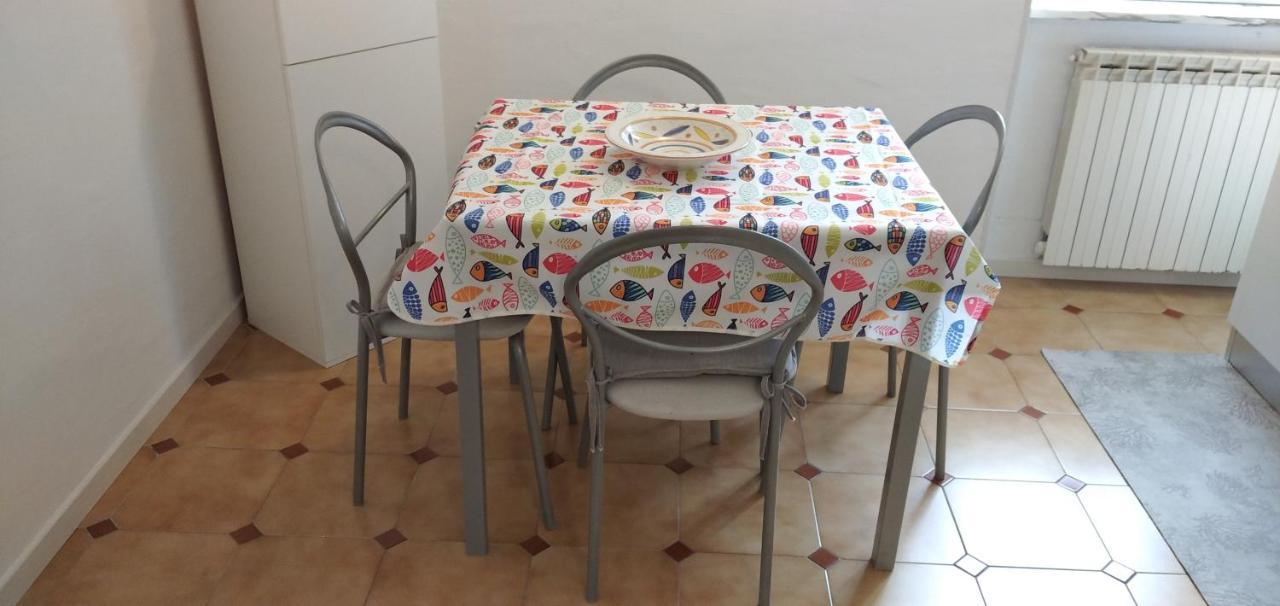 Casa Mariuccia A Due Passi Dal Mare Daire Finale Ligure Dış mekan fotoğraf