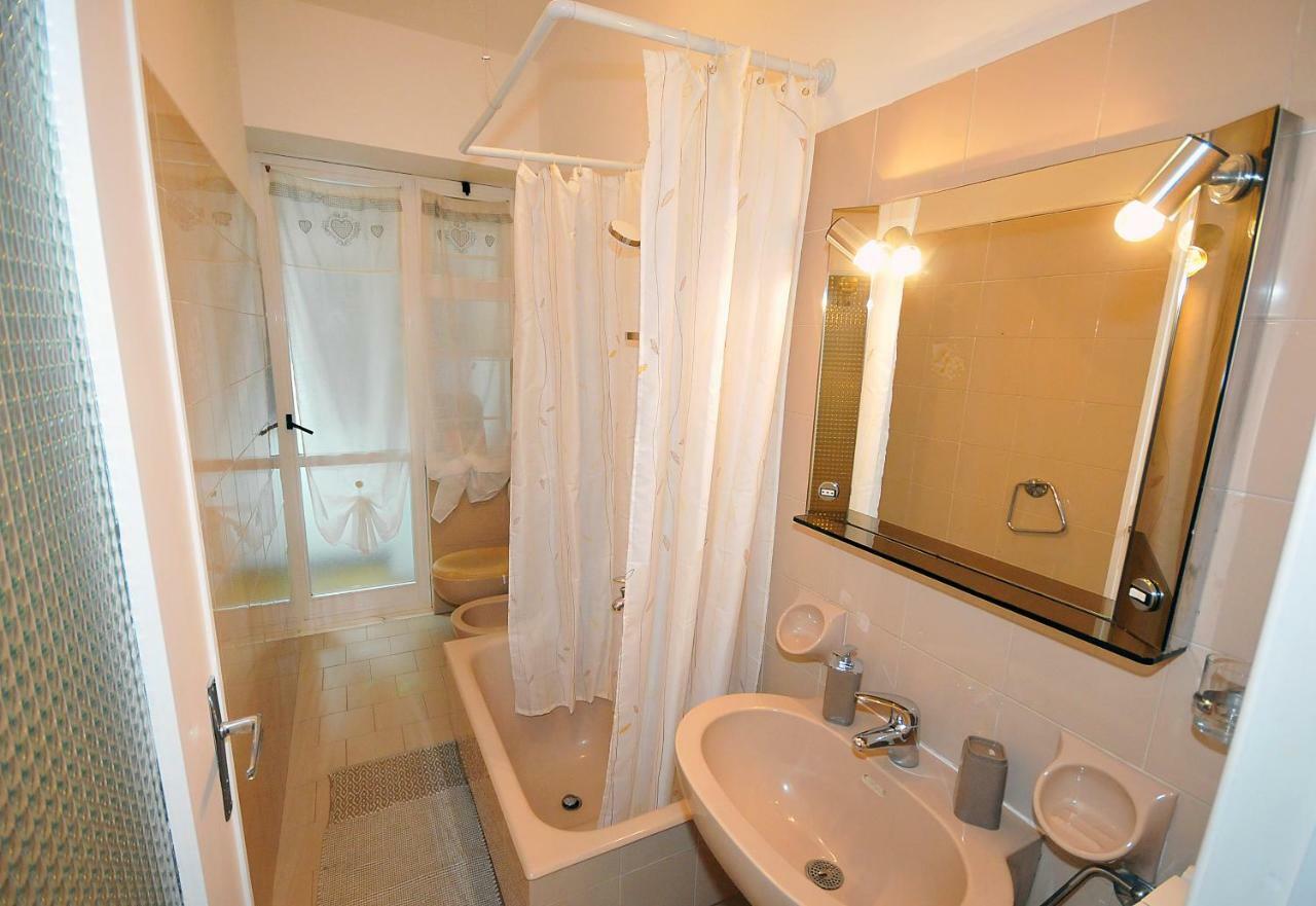 Casa Mariuccia A Due Passi Dal Mare Daire Finale Ligure Dış mekan fotoğraf