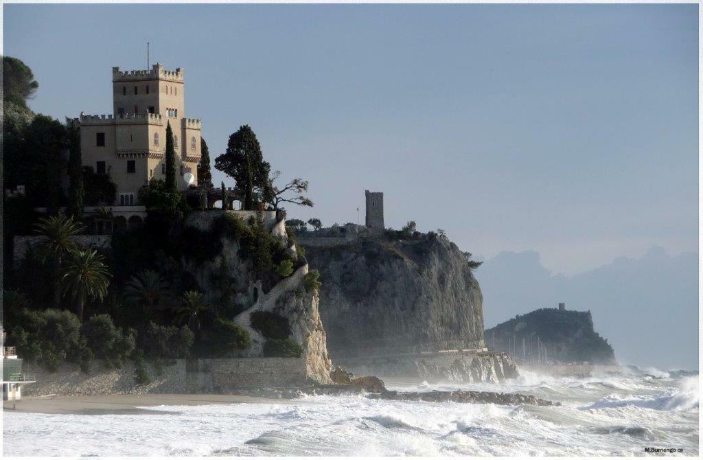 Casa Mariuccia A Due Passi Dal Mare Daire Finale Ligure Dış mekan fotoğraf